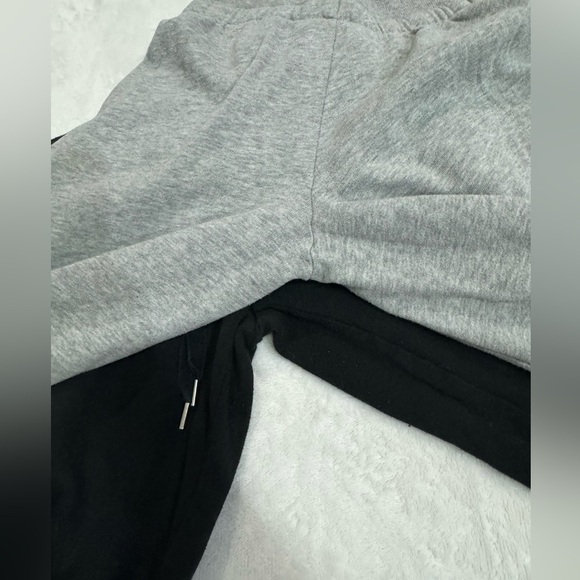 Two Rare Supermodel Essentials Victorias Secret Joggers - Picture 9 of 10